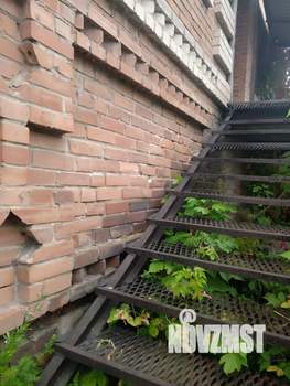 Коттедж 330м&sup2;, 3-этажный, участок 15 сот.  