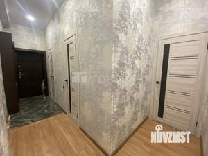 Дом 302м², 3-этажный, участок 13 сот.  