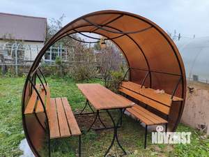 Дом 30м&sup2;, 2-этажный, участок 7 сот.  