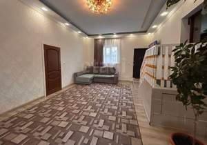 Дом 214м², 2-этажный, участок 7 сот.  