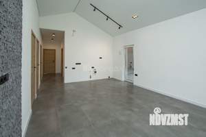 Дом 100м&sup2;, 1-этажный, участок 8 сот.  