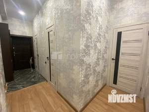 Дом 302м², 3-этажный, участок 13 сот.  