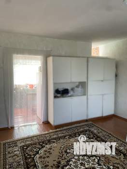 Дом 30м², 2-этажный, участок 8 сот.  