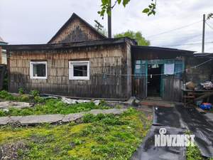 Дом 45м², 2-этажный, участок 6 сот.  