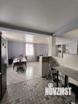 Дом 238м², 2-этажный, участок 10 сот.  