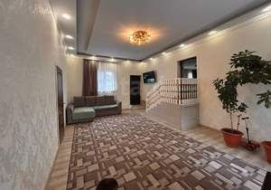 Дом 214м², 2-этажный, участок 7 сот.  