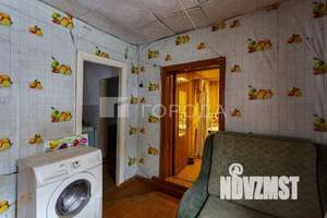 Дом 30м², 2-этажный, участок 6 сот.  