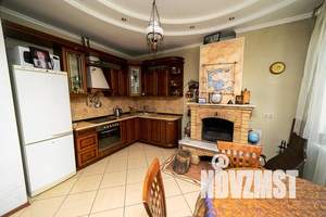 2-к квартира, посуточно, 64м2, 2/5 этаж