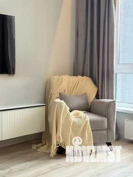 Студия квартира, посуточно, 34м2, 3/20 этаж