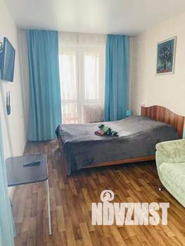 1-к квартира, посуточно, 35м2, 3/9 этаж