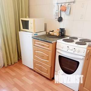 1-к квартира, посуточно, 32м2, 3/5 этаж