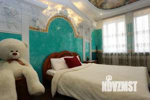 1-к квартира, посуточно, 56м2, 4/5 этаж