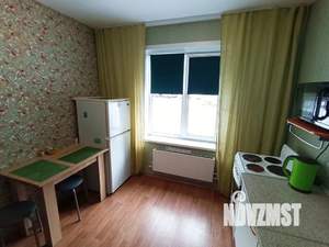1-к квартира, посуточно, 40м2, 1/9 этаж