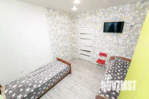 4-к квартира, посуточно, 100м2, 2/5 этаж