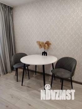 1-к квартира, посуточно, 38м2, 4/18 этаж