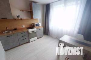 1-к квартира, посуточно, 40м2, 14/18 этаж