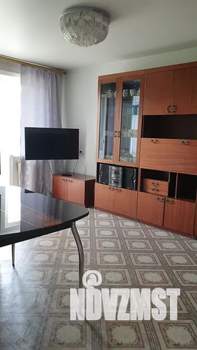 2-к квартира, посуточно, 47м2, 3/5 этаж