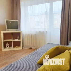 1-к квартира, посуточно, 32м2, 3/5 этаж