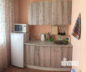 1-к квартира, посуточно, 40м2, 6/11 этаж