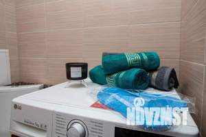 1-к квартира, посуточно, 40м2, 9/16 этаж