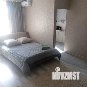 1-к квартира, посуточно, 34м2, 3/5 этаж