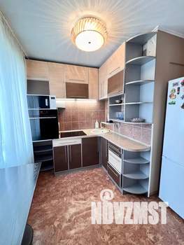 3-к квартира, посуточно, 60м2, 5/5 этаж