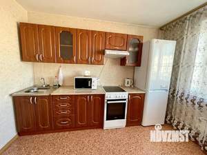 1-к квартира, посуточно, 38м2, 1/1 этаж