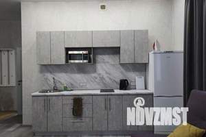 1-к квартира, посуточно, 42м2, 2/20 этаж