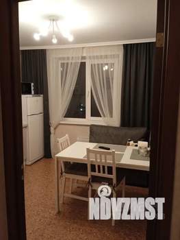 1-к квартира, посуточно, 38м2, 8/16 этаж