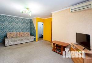 2-к квартира, посуточно, 45м2, 1/1 этаж