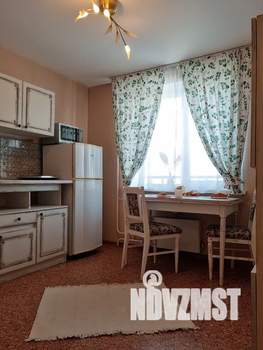 1-к квартира, посуточно, 38м2, 10/16 этаж