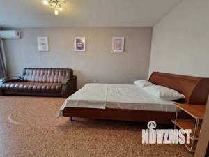 1-к квартира, посуточно, 38м2, 2/18 этаж