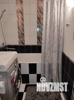 2-к квартира, посуточно, 42м2, 2/5 этаж