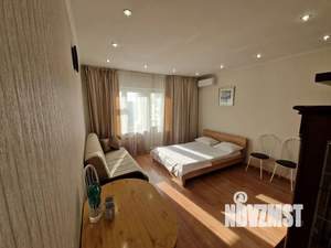 Студия квартира, посуточно, 35м2, 8/11 этаж