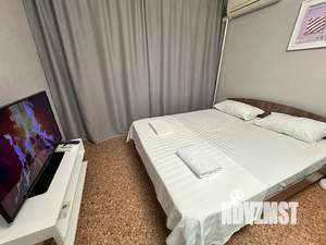Студия квартира, посуточно, 38м2, 6/10 этаж