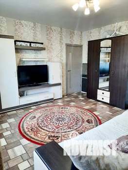 1-к квартира, посуточно, 35м2, 2/9 этаж