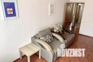 2-к квартира, посуточно, 47м2, 5/5 этаж