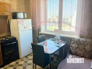1-к квартира, посуточно, 38м2, 12/18 этаж