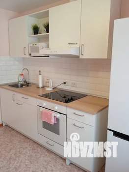 1-к квартира, посуточно, 38м2, 11/16 этаж