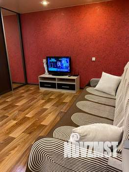 Студия квартира, посуточно, 32м2, 2/5 этаж