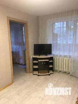 3-к квартира, посуточно, 52м2, 1/9 этаж