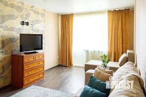 2-к квартира, посуточно, 42м2, 1/1 этаж