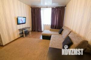 2-к квартира, посуточно, 48м2, 1/1 этаж