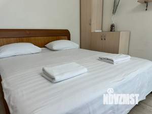 1-к квартира, посуточно, 38м2, 1/18 этаж