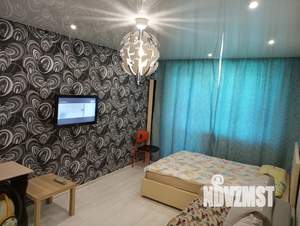 1-к квартира, посуточно, 32м2, 4/5 этаж