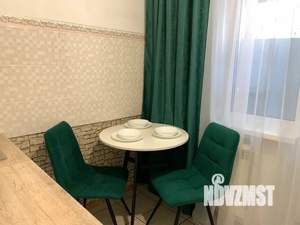 1-к квартира, посуточно, 36м2, 3/9 этаж