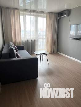 1-к квартира, посуточно, 38м2, 5/18 этаж