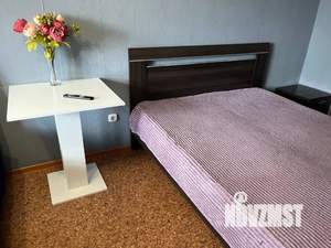 1-к квартира, посуточно, 48м2, 9/16 этаж