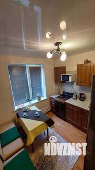 1-к квартира, посуточно, 38м2, 1/10 этаж