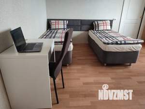 2-к квартира, посуточно, 42м2, 8/10 этаж